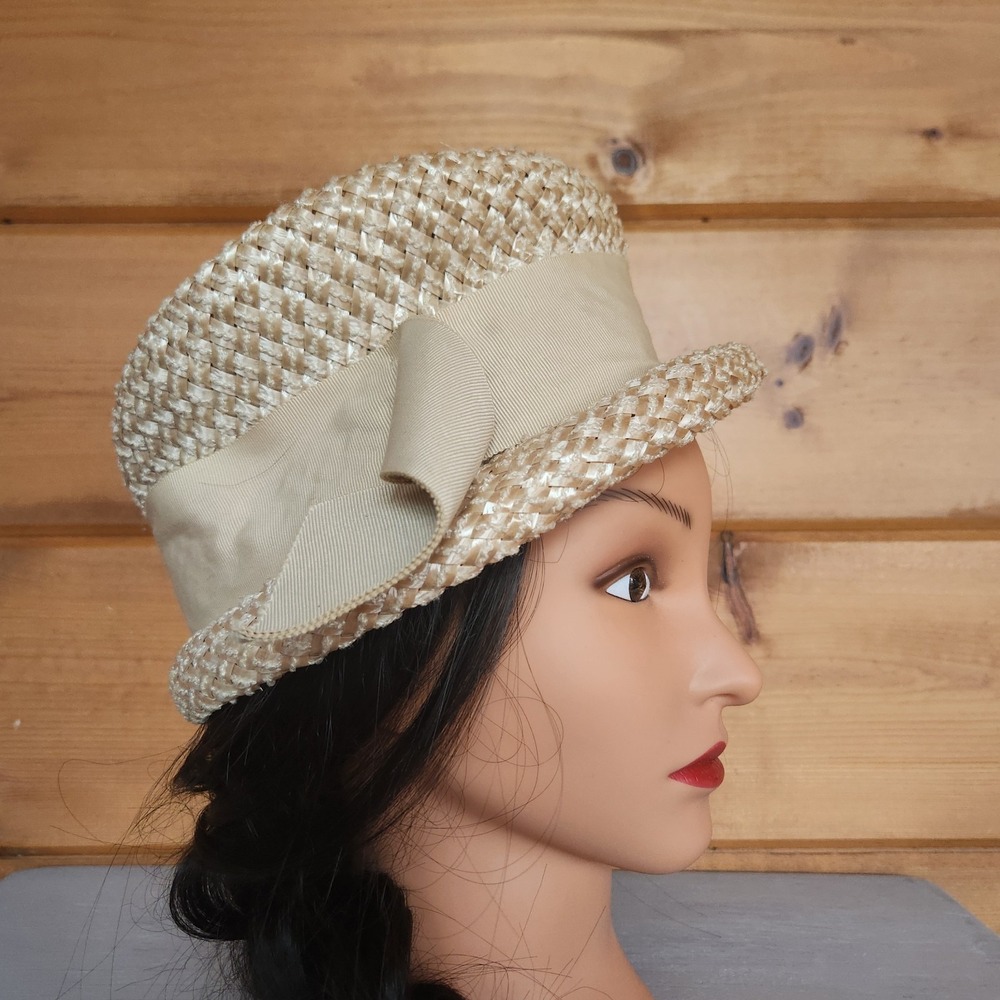 Vintage Union Made Woven Straw Bucket Cloche Hat Ribbon Church Casual Parasisal